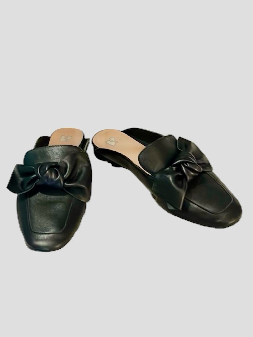 BP. Women’s Black Leather Mule Flat Slide Slip On Bow Shoes Sz 6